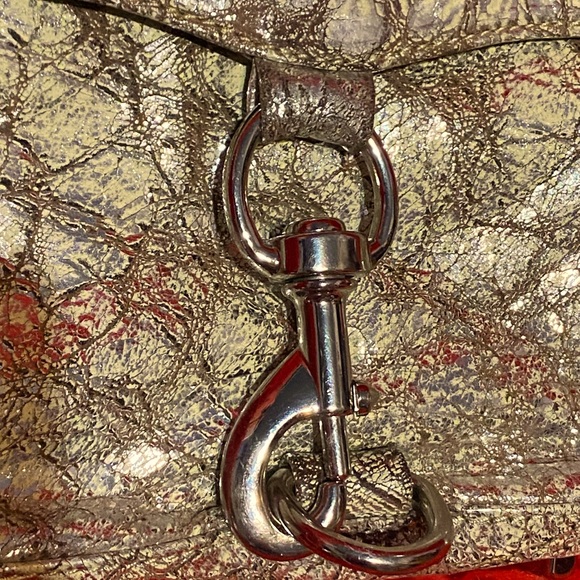 Gorgeous Rebecca Minkoff shoulder bag/purse,marbled shiny platinum gold pattern - Picture 3 of 13